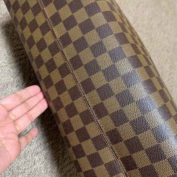 LV HANDBAG - Picture 6 of 12